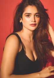 Mayaa ,Naina Escort Dubai